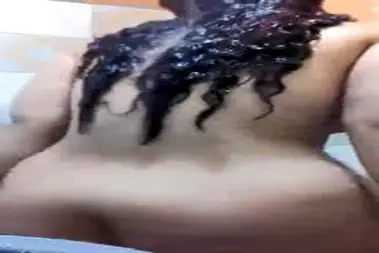 Dokumentasi Tante Janda Semok Cantik Live Mandi